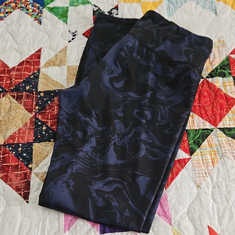 3/$18 Head Black and Blue Leggings